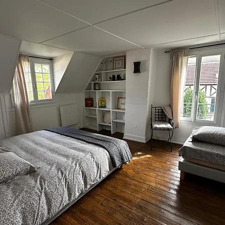 Le Ti'verdun Gare De Giverny Hébergement de vacances