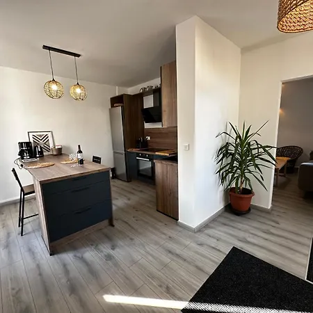 度假居 Le Ti'verdun Gare De Giverny *