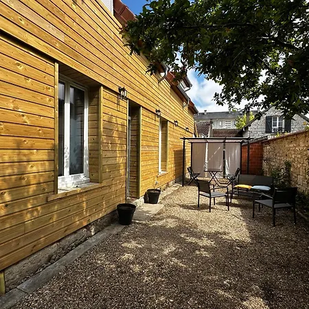 度假居 Le Ti'verdun Gare De Giverny *