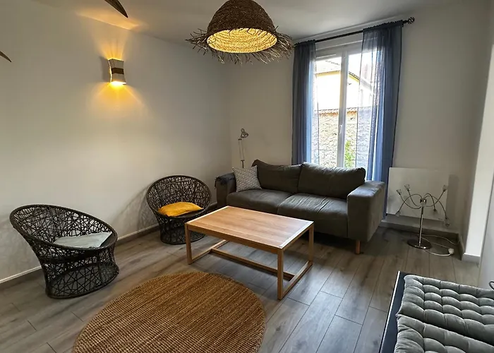 Holiday home Le Ti'verdun Gare De Giverny *